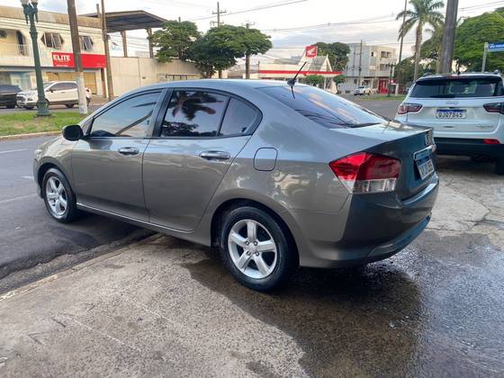 HONDA CITY 1.5 LX 16V FLEX 4P MANUAL